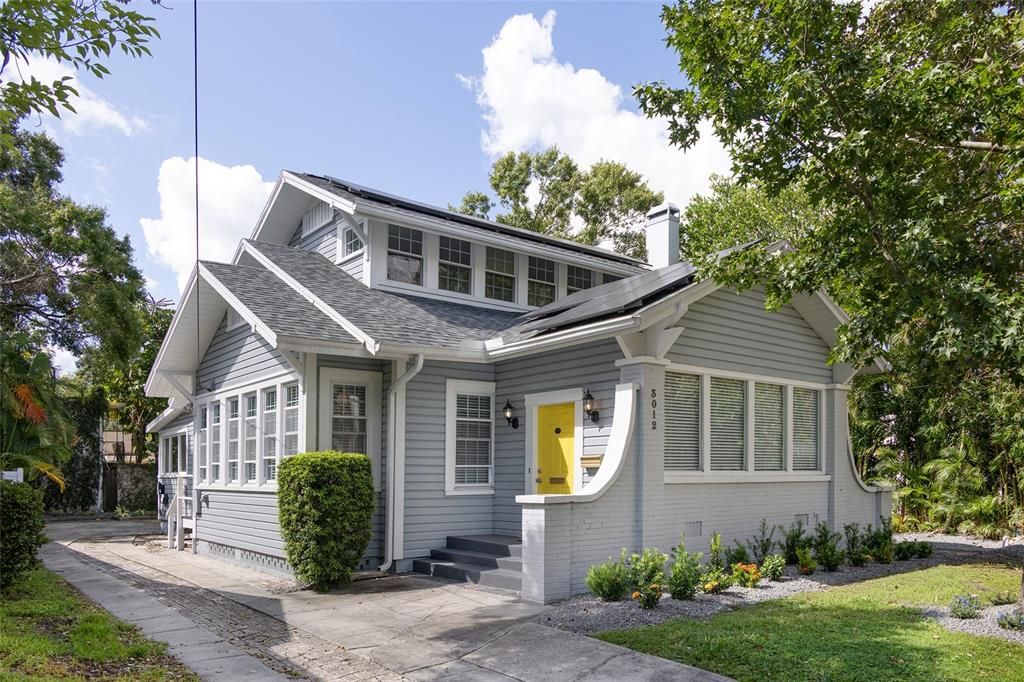 Image 1 of property listing at 3012 W SITIOS STREET, Tampa, FL 33629