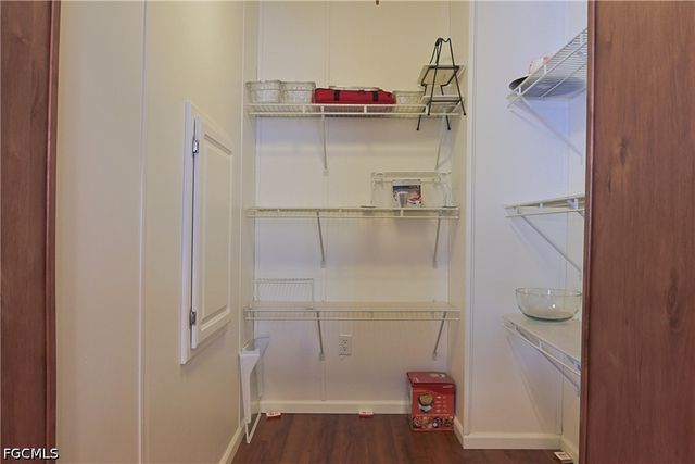 9 Dill ST, Alva, FL 33920