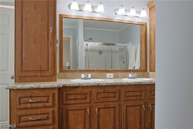 9 Dill ST, Alva, FL 33920