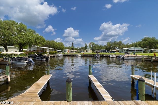 9 Dill ST, Alva, FL 33920
