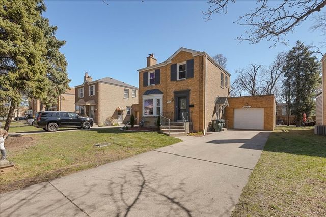 7241 N Kilpatrick Avenue, Lincolnwood, IL 60712