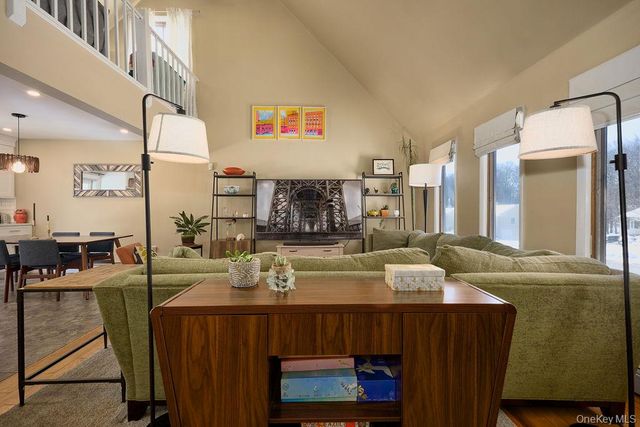 42 Rockwood Drive, Newburgh, NY 12550