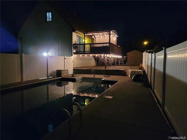 42 Rockwood Drive, Newburgh, NY 12550