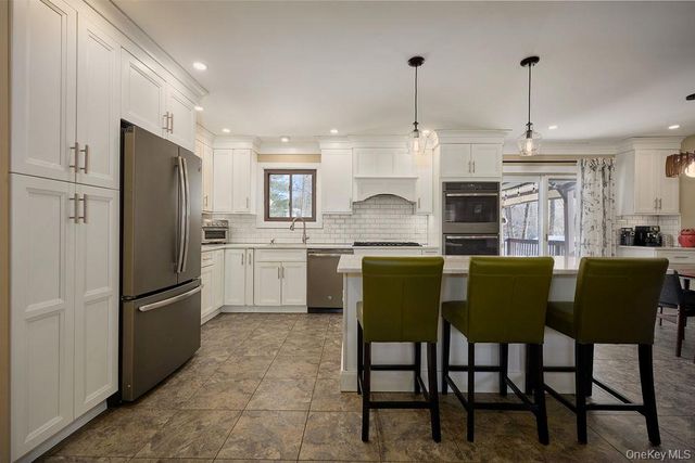 42 Rockwood Drive, Newburgh, NY 12550