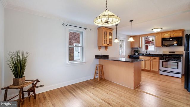 147 HAVERFORD RD, Folsom, PA 19033