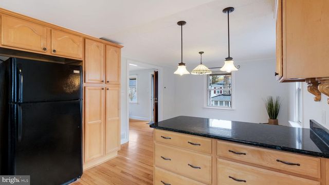 147 HAVERFORD RD, Folsom, PA 19033