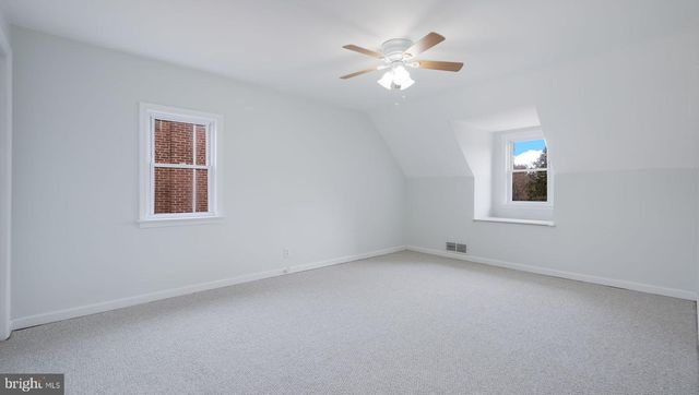 147 HAVERFORD RD, Folsom, PA 19033