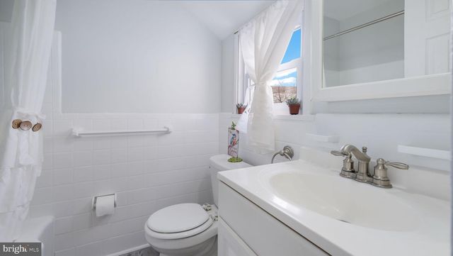 147 HAVERFORD RD, Folsom, PA 19033