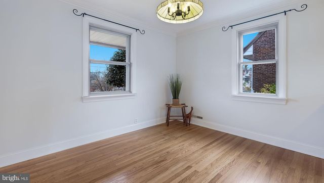 147 HAVERFORD RD, Folsom, PA 19033