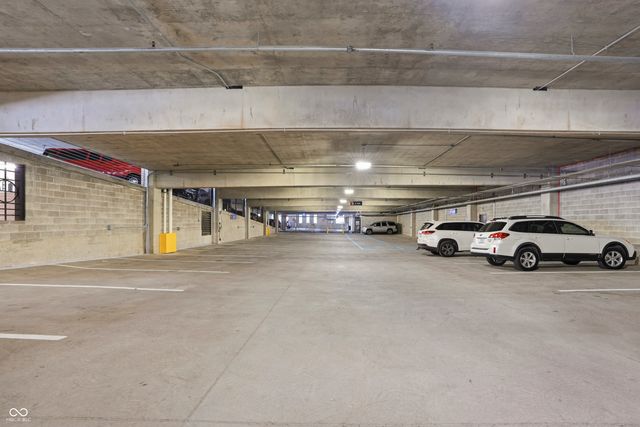 925 Veterans Way 105, Carmel, IN 46032