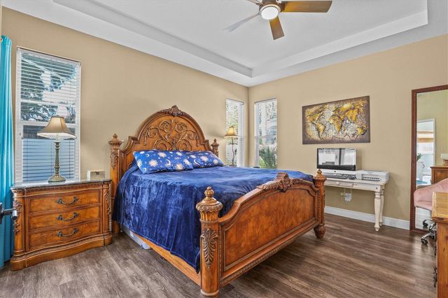 460 DENISE STREET, Tarpon Springs, FL 34689