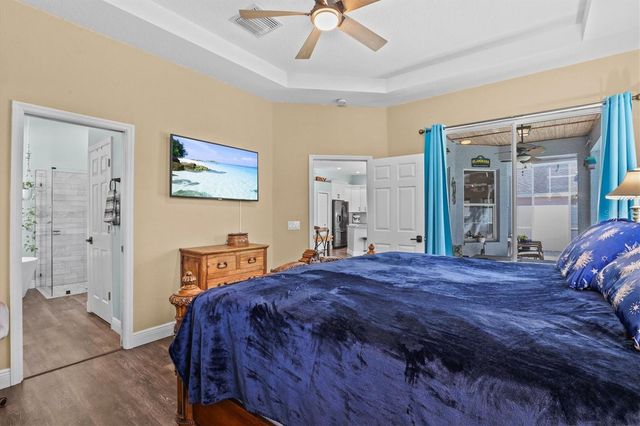 460 DENISE STREET, Tarpon Springs, FL 34689