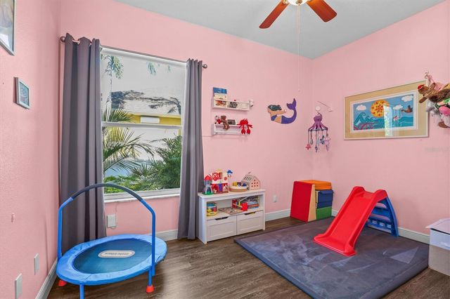 460 DENISE STREET, Tarpon Springs, FL 34689