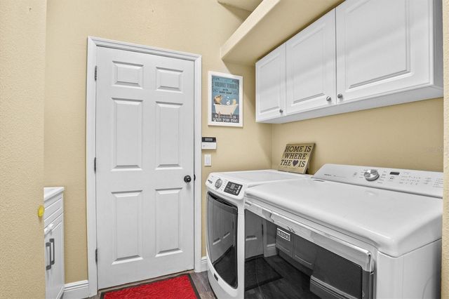 460 DENISE STREET, Tarpon Springs, FL 34689