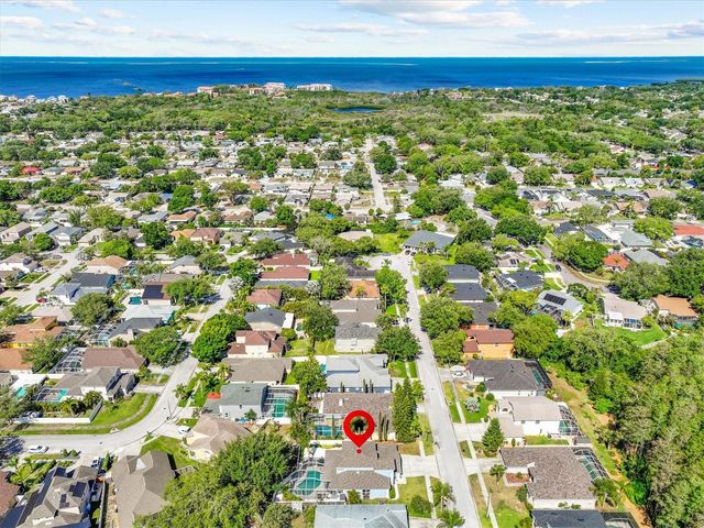 460 DENISE STREET, Tarpon Springs, FL 34689