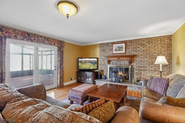 31 Branko Road, Berkeley Heights Twp., NJ 07922