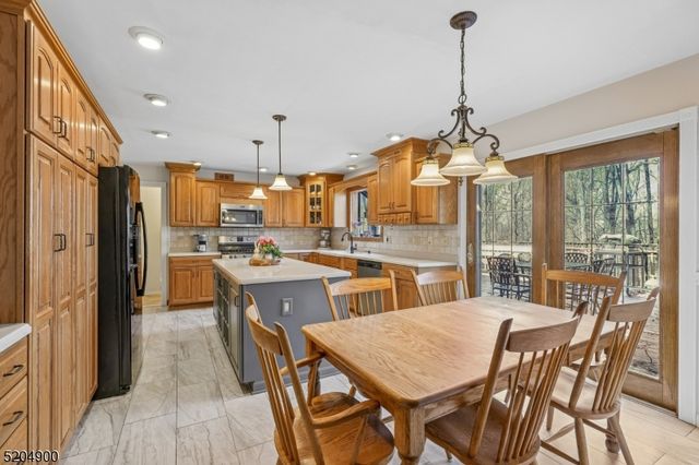 31 Branko Road, Berkeley Heights Twp., NJ 07922