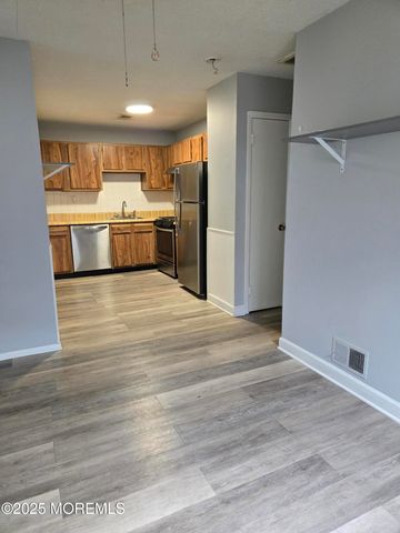 33 Mariner Place, Brick, NJ 08723
