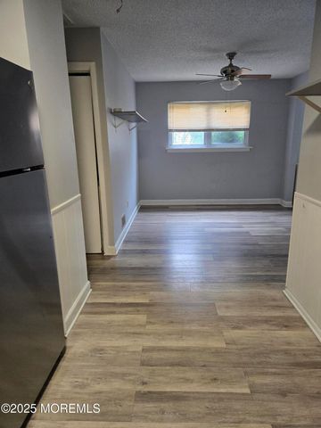 33 Mariner Place, Brick, NJ 08723