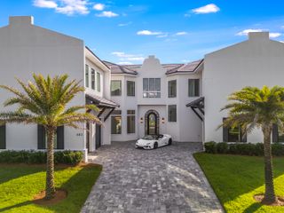 602 Lagoon Dr Drive, Destin, FL 32541