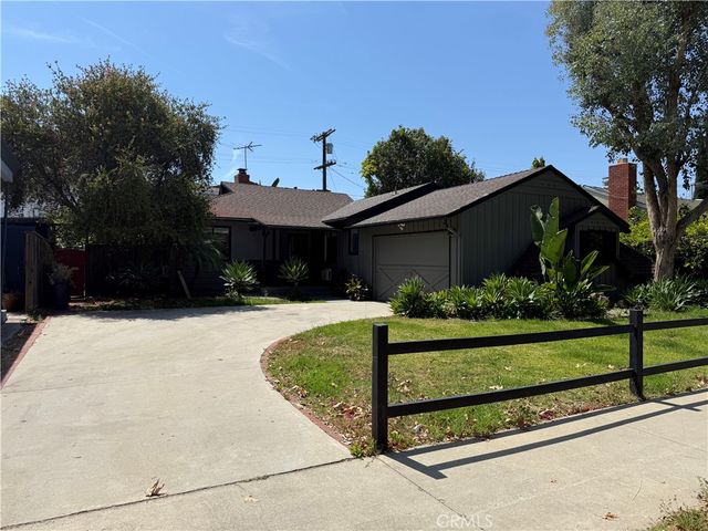 5425 Halbrent Avenue, Sherman Oaks, CA 91411