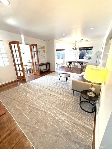 5425 Halbrent Avenue, Sherman Oaks, CA 91411