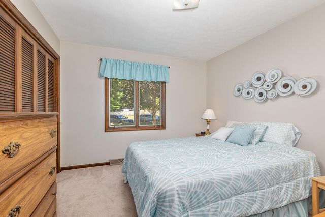 6654 Clyde Park Avenue, Byron Center, MI 49315