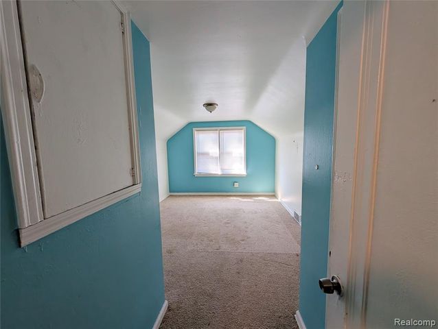 19160 Freeland Street, Detroit, MI 48235