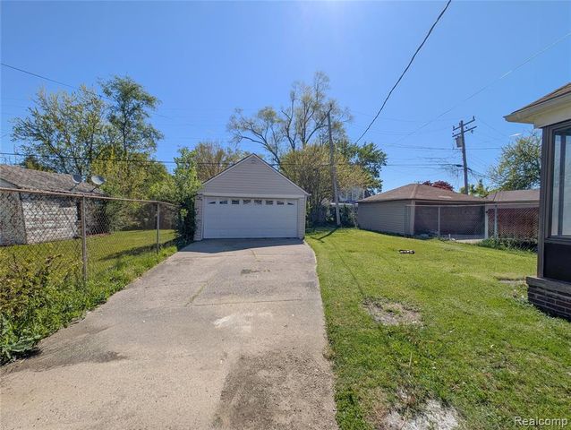 19160 Freeland Street, Detroit, MI 48235