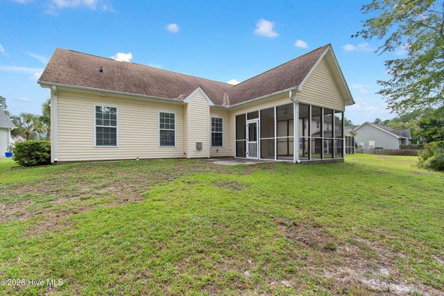 709 E Pipers Glen, Shallotte, NC 28470