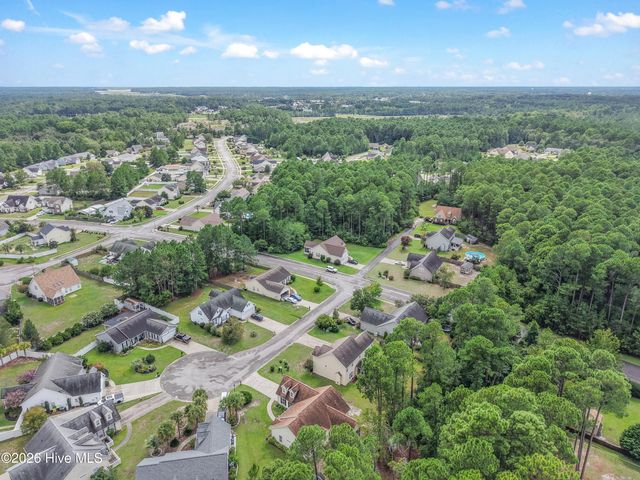 709 E Pipers Glen, Shallotte, NC 28470