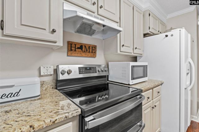 404 Holly Ridge Lane, Columbia, SC 29229