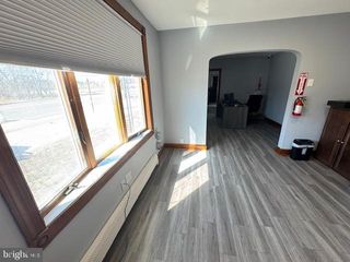 4268 S BLACK HORSE PK (FRONT OFFICE), Williamstown, NJ 08094