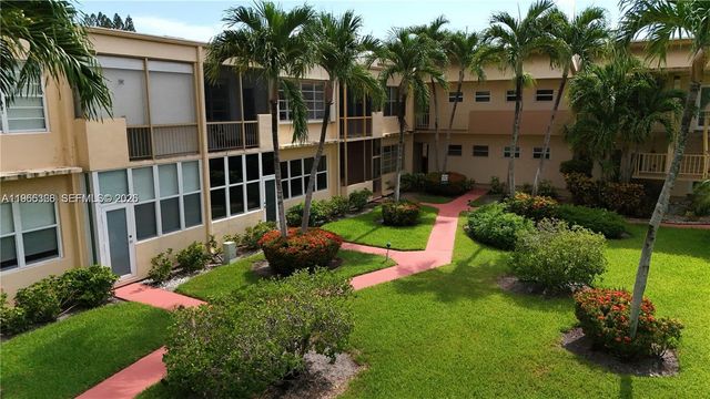 851 NE 14th Ave 414, Hallandale Beach, FL 33009