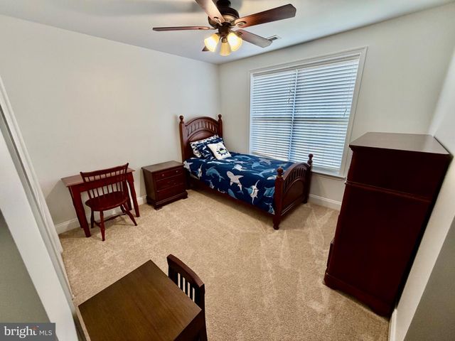 1443 OLMSTED DR, Bear, DE 19701