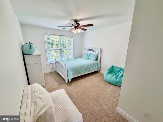 1443 OLMSTED DR, Bear, DE 19701