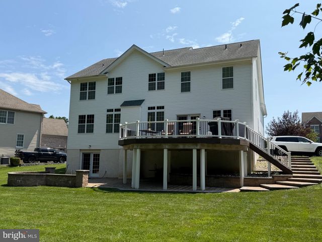 1443 OLMSTED DR, Bear, DE 19701