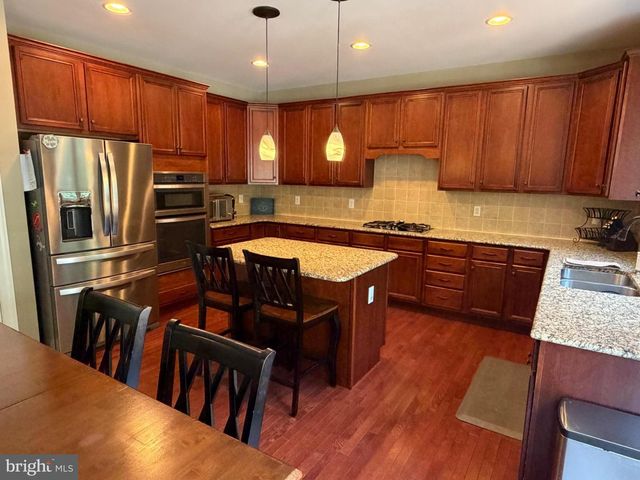 1443 OLMSTED DR, Bear, DE 19701
