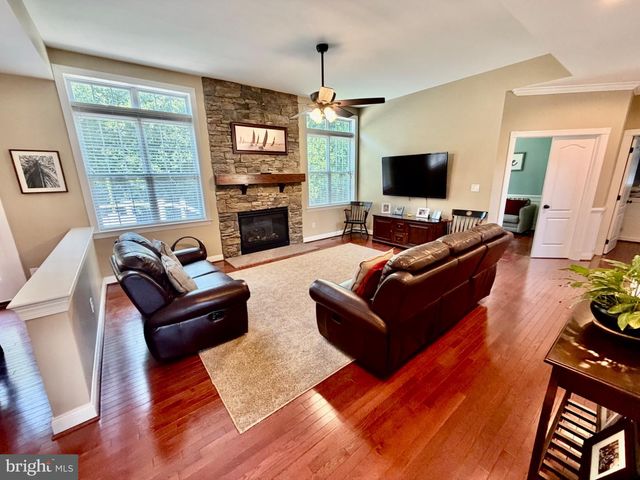 1443 OLMSTED DR, Bear, DE 19701