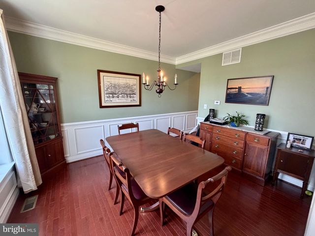 1443 OLMSTED DR, Bear, DE 19701