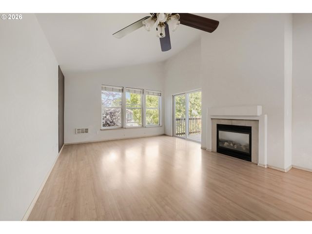 15711 Ne BEECH St 5B, Portland, OR 97230
