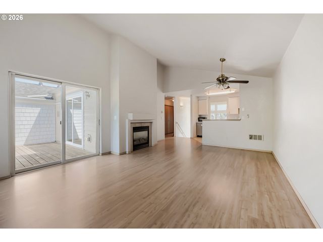 15711 Ne BEECH St 5B, Portland, OR 97230