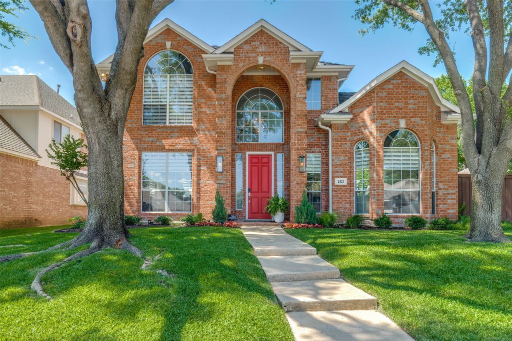2521 Glen Morris Road, Carrollton, TX 75007