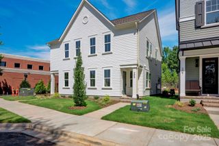 205 Davidson Gateway Drive, Davidson, NC 28036