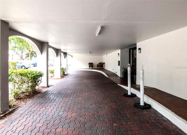 3211 W SWANN AVENUE 806, Tampa, FL 33609