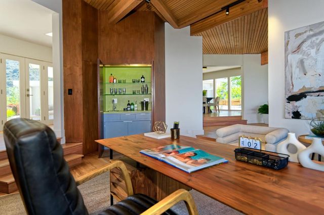 135 Hill Top Drive, Los Gatos, CA 95032