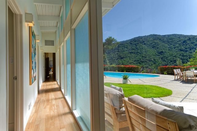 135 Hill Top Drive, Los Gatos, CA 95032