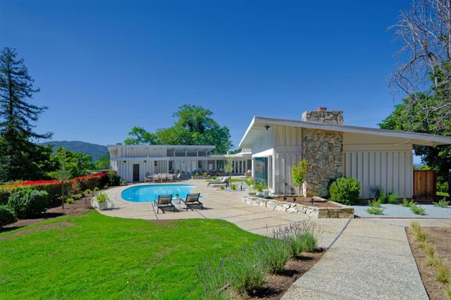 135 Hill Top Drive, Los Gatos, CA 95032