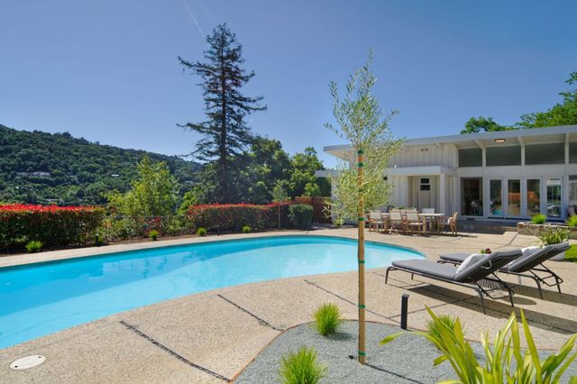 135 Hill Top Drive, Los Gatos, CA 95032