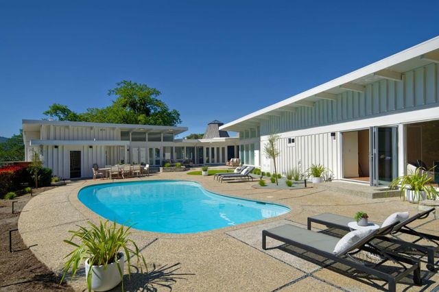 135 Hill Top Drive, Los Gatos, CA 95032